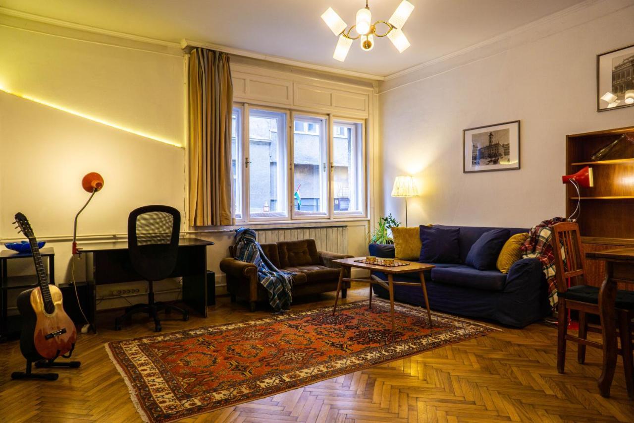 Apartamento Bond & Sue Budapest Exterior foto